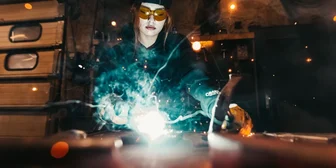 Online Interview on Welding Projects - $100 - $100 - 07/07/2026