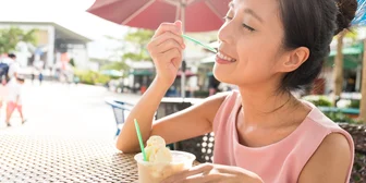 Graphic promoting Focus Group in Phoenix on Ice Cream, $125 payout, happening October 17, 2025