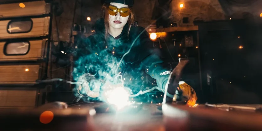 Online Interview on Welding Projects - $100 - $100 - 07/07/2026