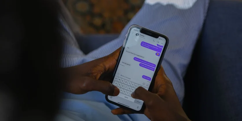 Research Study on Messaging Apps - $25 - $25 - 09/15/2026