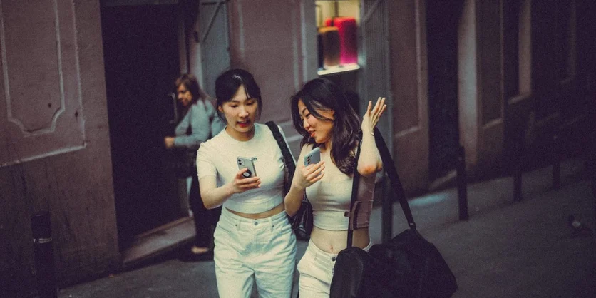 Research Study on Fashion and Social Media - $40 - $40 - 10/17/2026