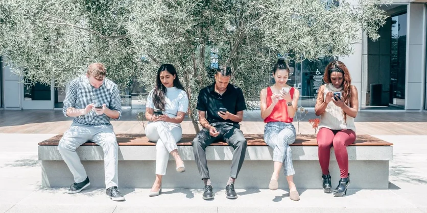 Research Study on Social Media Features - $25 - $25 - 10/09/2026